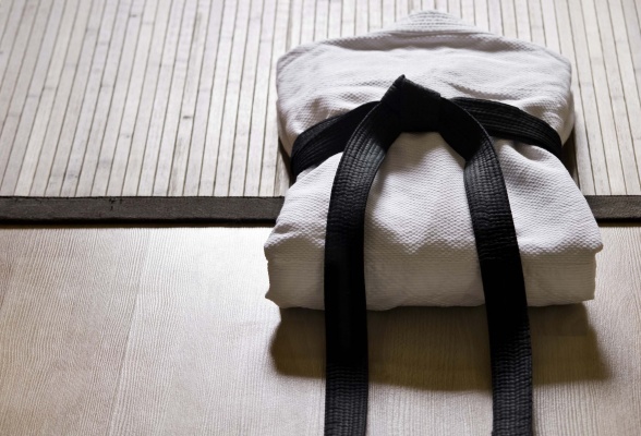 Как ухаживать за кимоно